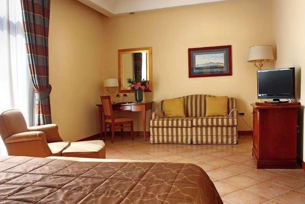 Le Cheminee Business Hotel Napoli Номер фото