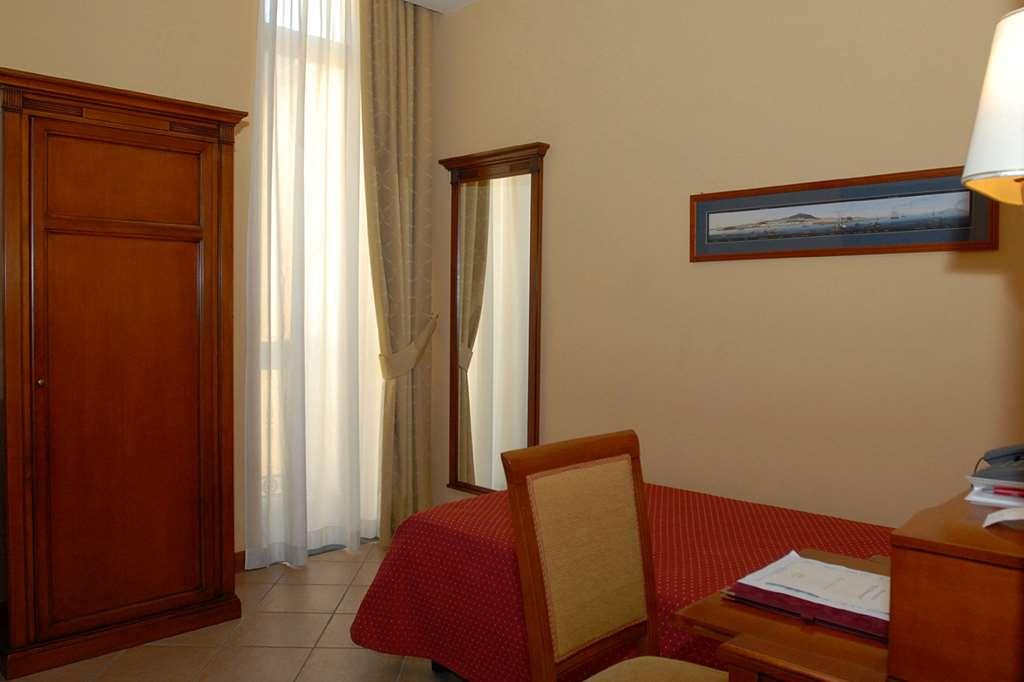 Le Cheminee Business Hotel Napoli Номер фото