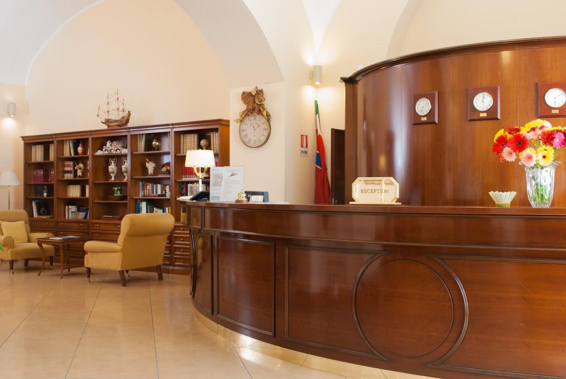 Le Cheminee Business Hotel Napoli Экстерьер фото